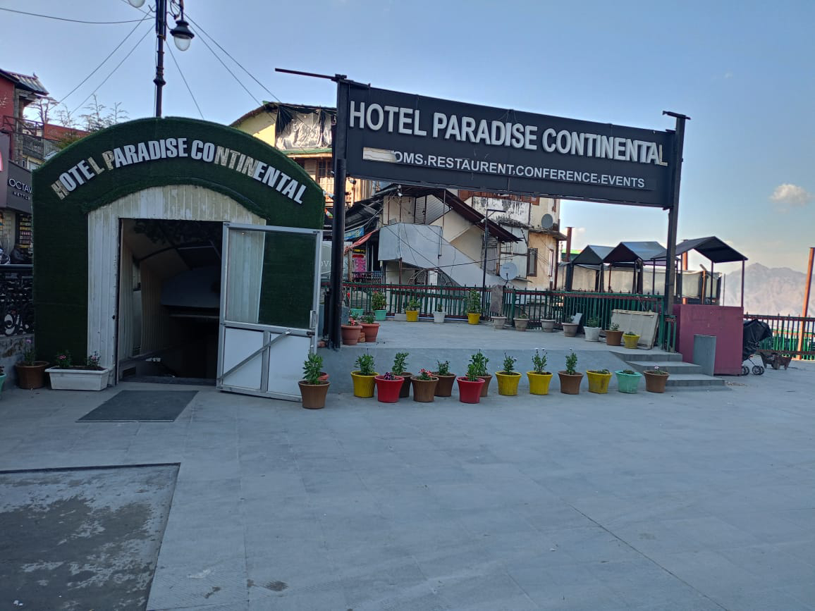 hotel with valley view balcony rooms on Mall road